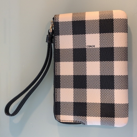 Coach Black And Ivory Buffalo Plaid Leather Coated Canvas Wristlet NWOT - Picture 5 of 8